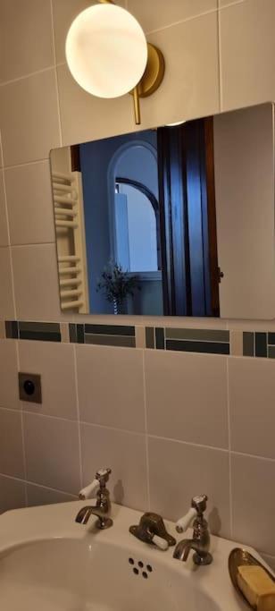 La Provencale Apartment Uzes Exterior photo